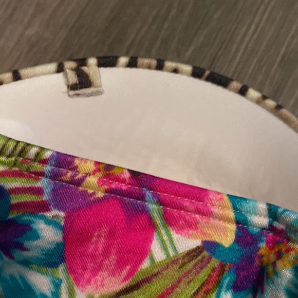 💕Victoria Secret Bikini Top 💕 - Picture 4 of 7